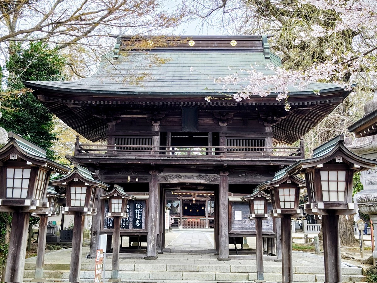 yumi85821305's tweet photo. 皆さん、こんばんは🤗
栃木県さくら市
♯今宮神社様
月詣りです
桜が満開で、とても綺麗です🌸
春は色んな草花が咲きますので
元気を頂けます💪
春が一番大好きです🥰
今年は、プランターでの野菜作りに挑戦
これからが楽しみです。
明日からまた1週間
頑張って下さい💪 https://t.co/htr4NsfwnR