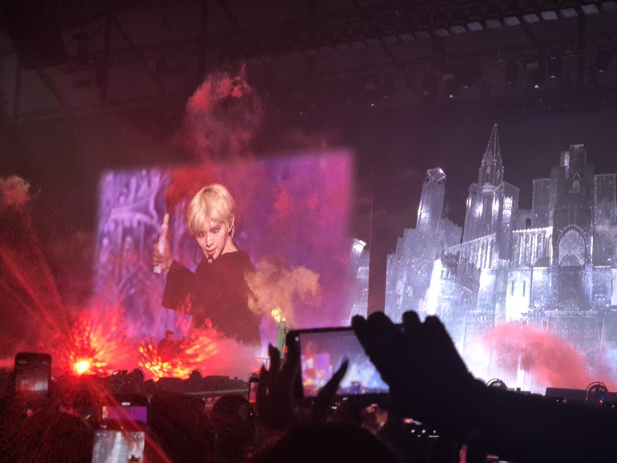 julielie🐿💜✨️ tweet media