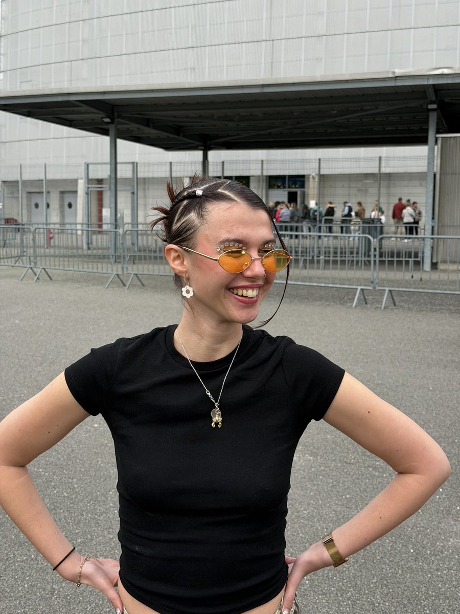 eloïse 🧜♀️ tweet media