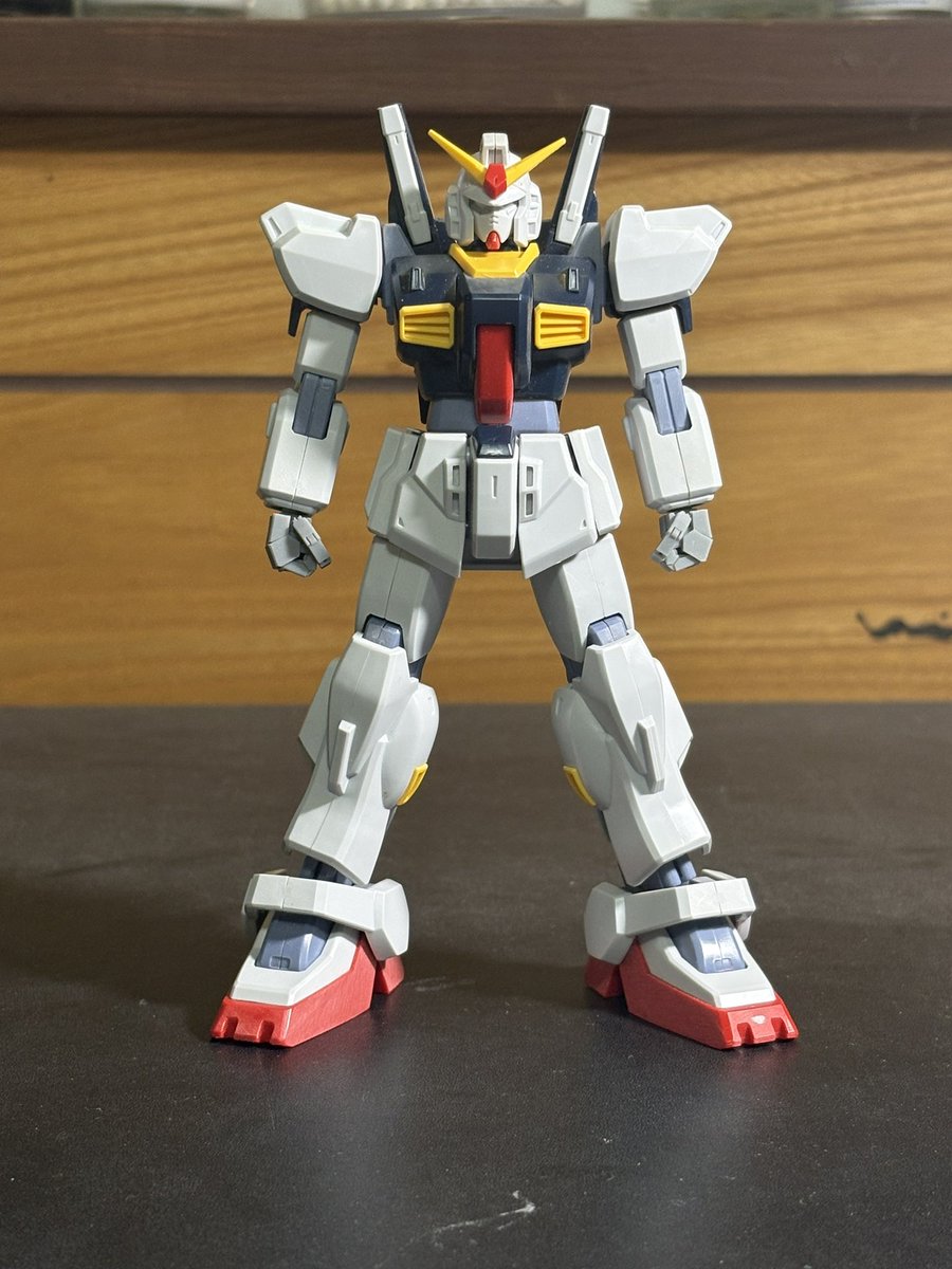 Light/HKR502h8 tweet media