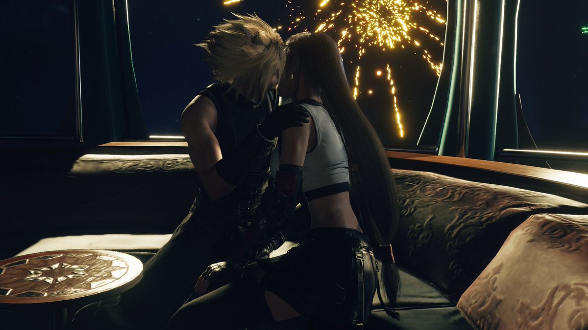 𝐂𝐥𝐨𝐮𝐝 𝐚𝐧𝐝 𝐓𝐢𝐟𝐚 𝐊𝐢𝐬𝐬 𝐃𝐚𝐢𝐥𝐲 💋 tweet media