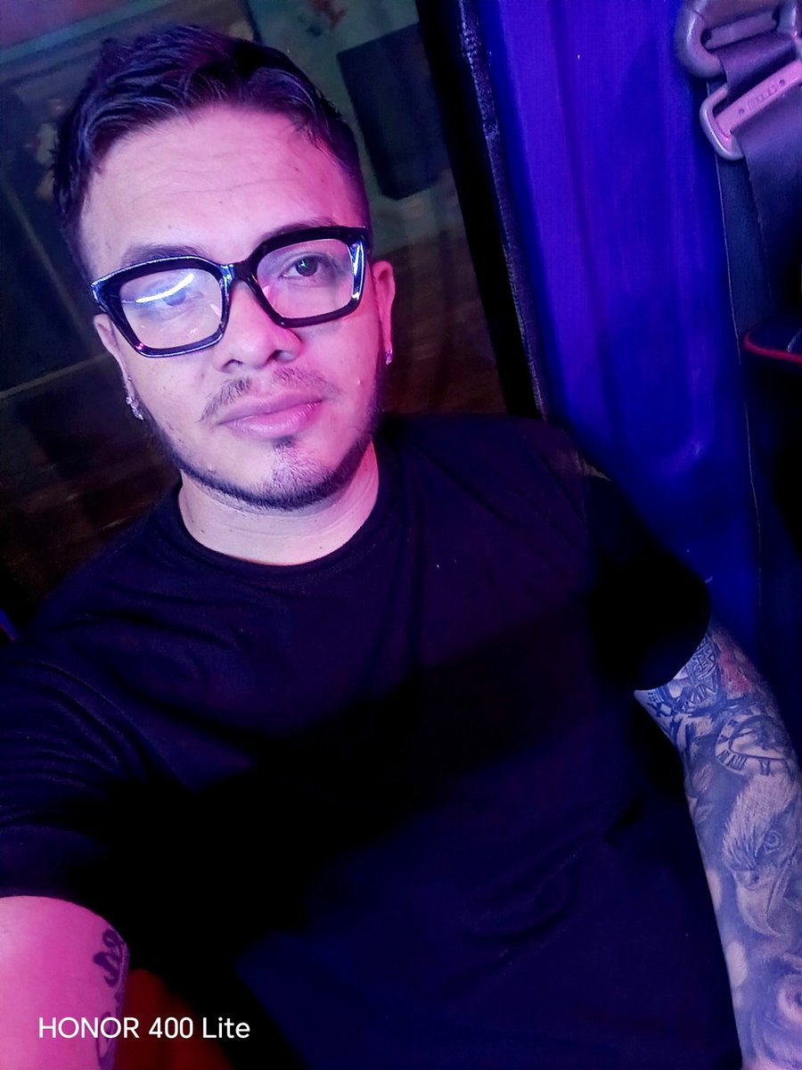 Elvis Napravnick celi tweet media