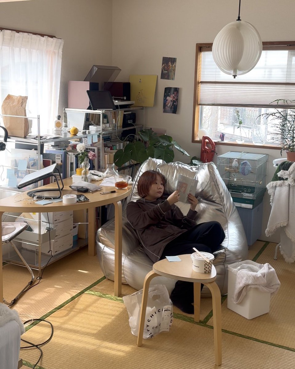 初音 / エッセイ『弱いままで強く生きたい』 tweet media