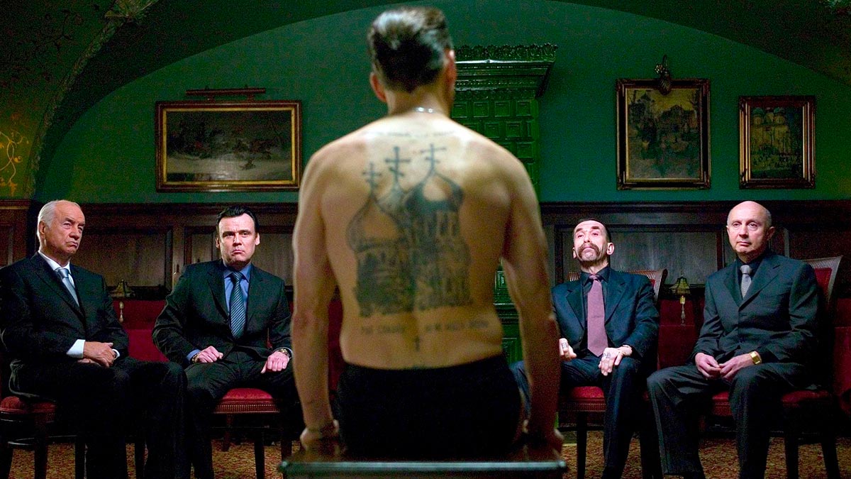 dolortantodolor's tweet photo. Promesas del Este, David Cronenberg (2007) https://t.co/7mxWO0v1PR