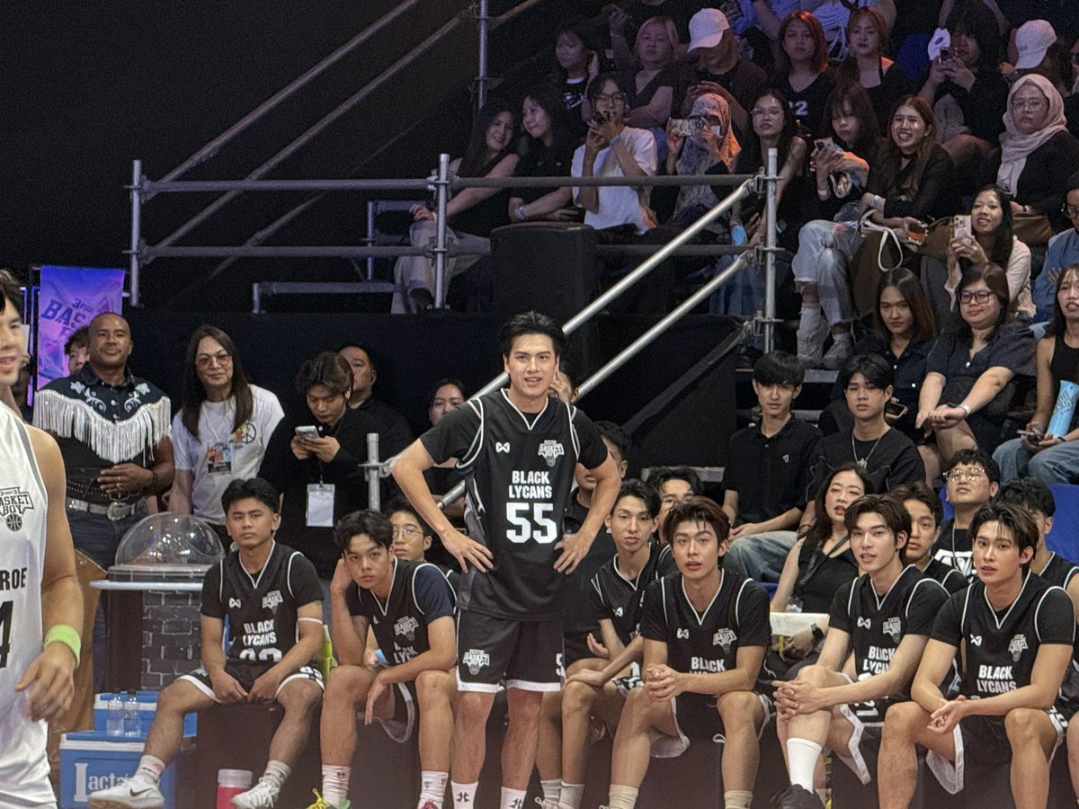 Kids-from-yesterday tweet media