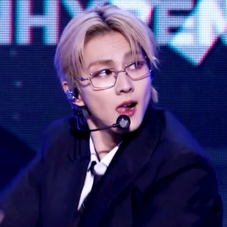 jakr 7777777 (I'll follow back later, on limit) tweet media