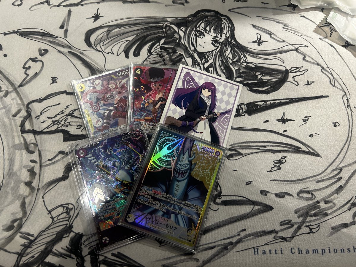 ブラロ tweet media