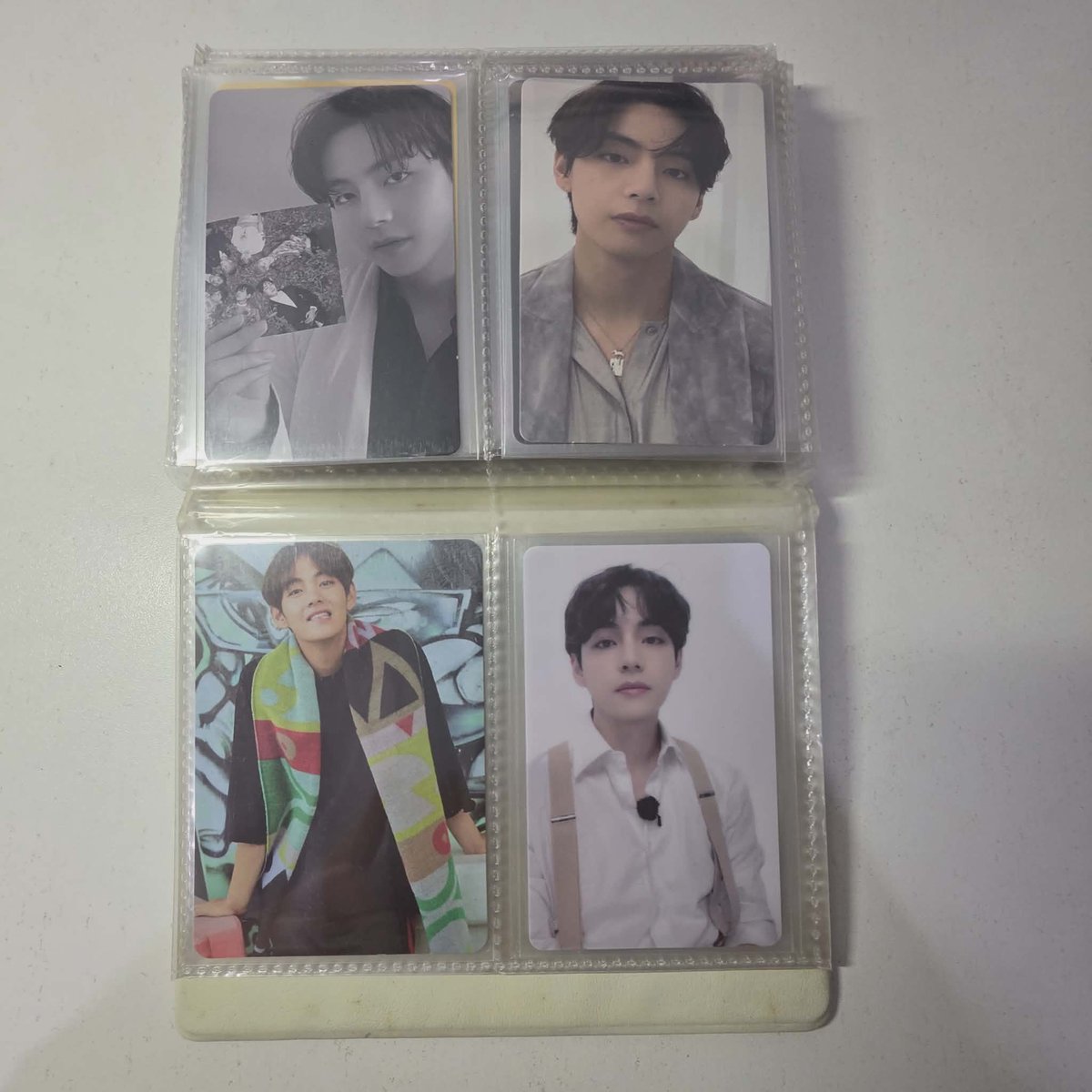MaricrisCart's tweet photo. #MaricrisCartOnhand

BTS Taehyung various PCs (diko na maalala ung iba kung saan)
Php 500 set

Wts lfb ph bts rm namjoon jin suga yoongi jhope hobi jimin taehyung v jungkook jk photocard pc https://t.co/1gxSU8235O