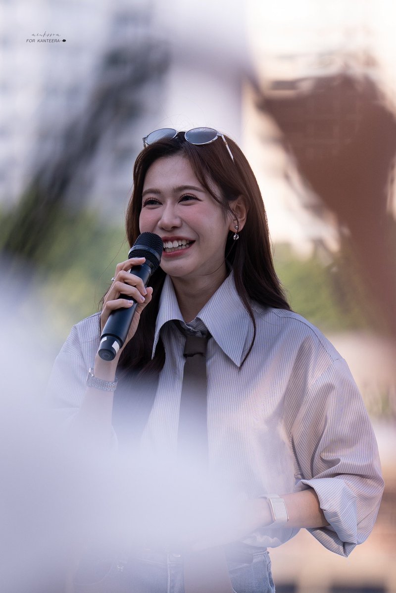 บัตรหนึ่งใบ 🤍 tweet media