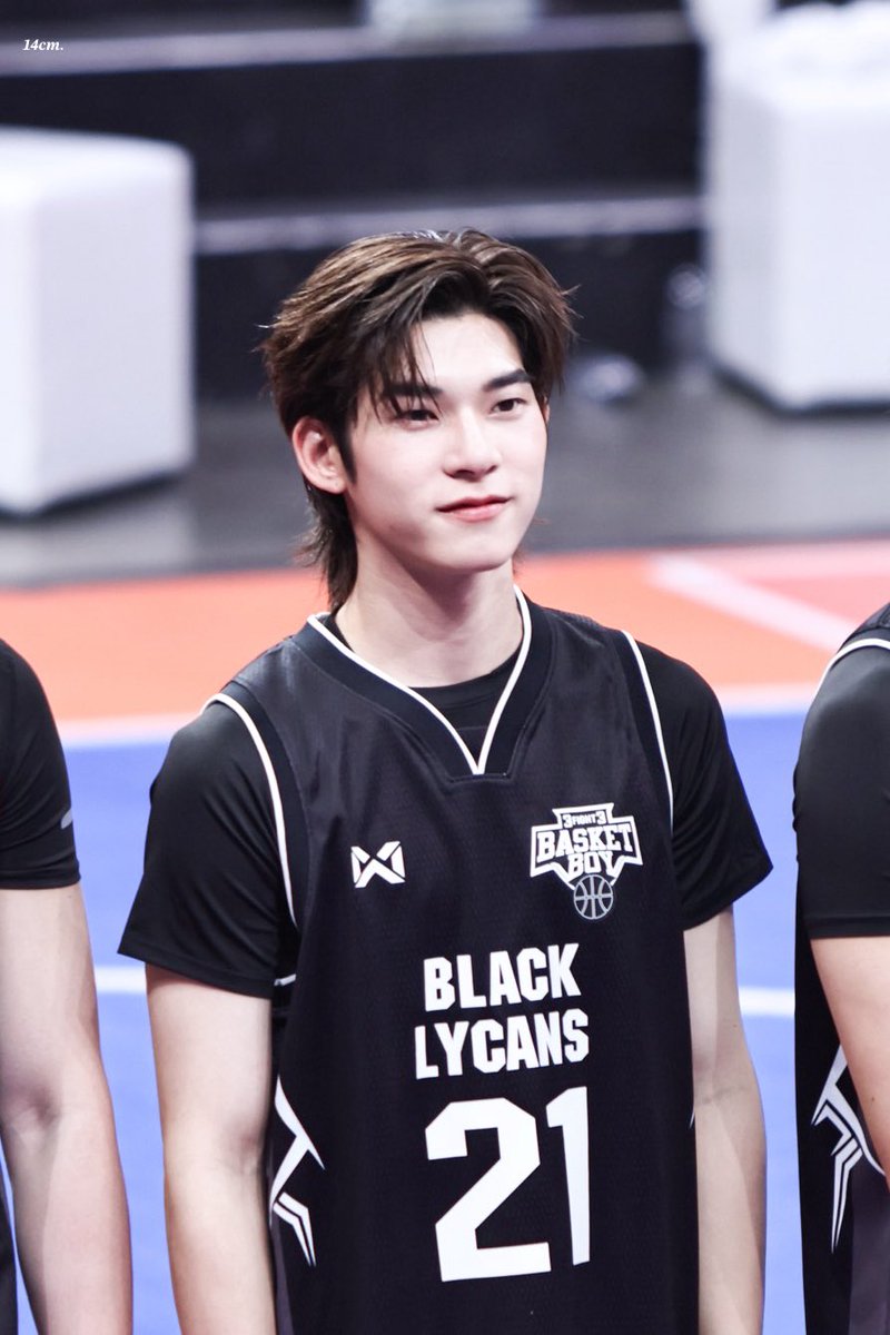 𝟭𝟰𝙘𝙢✨ tweet media