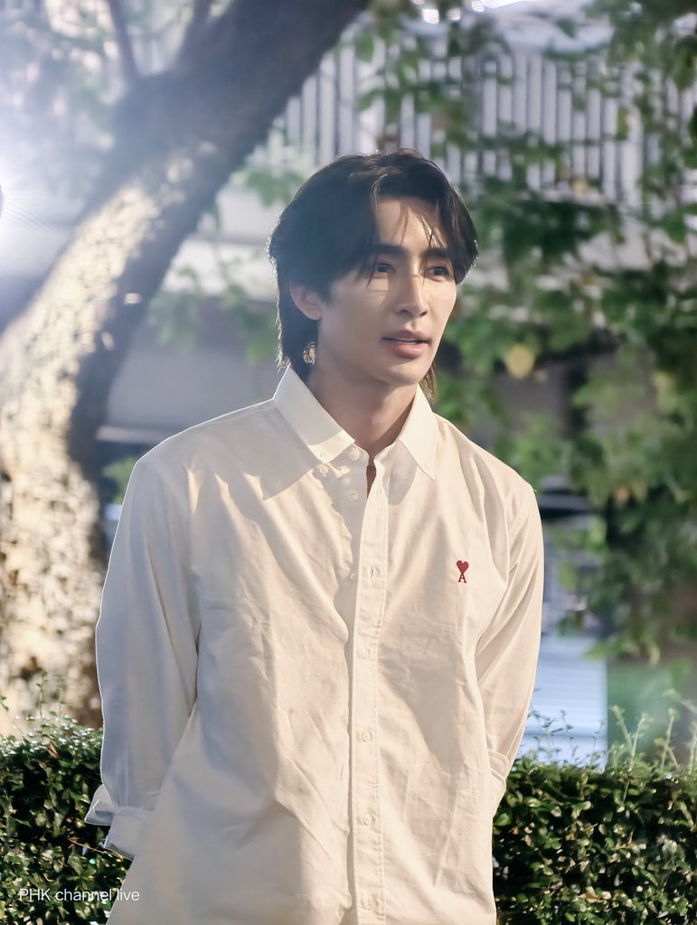 LivePhk98733's tweet photo. ป๋าเอิร์ท
#GMMTVFANIVAL2026xEarthMix https://t.co/HUe5bxgdju