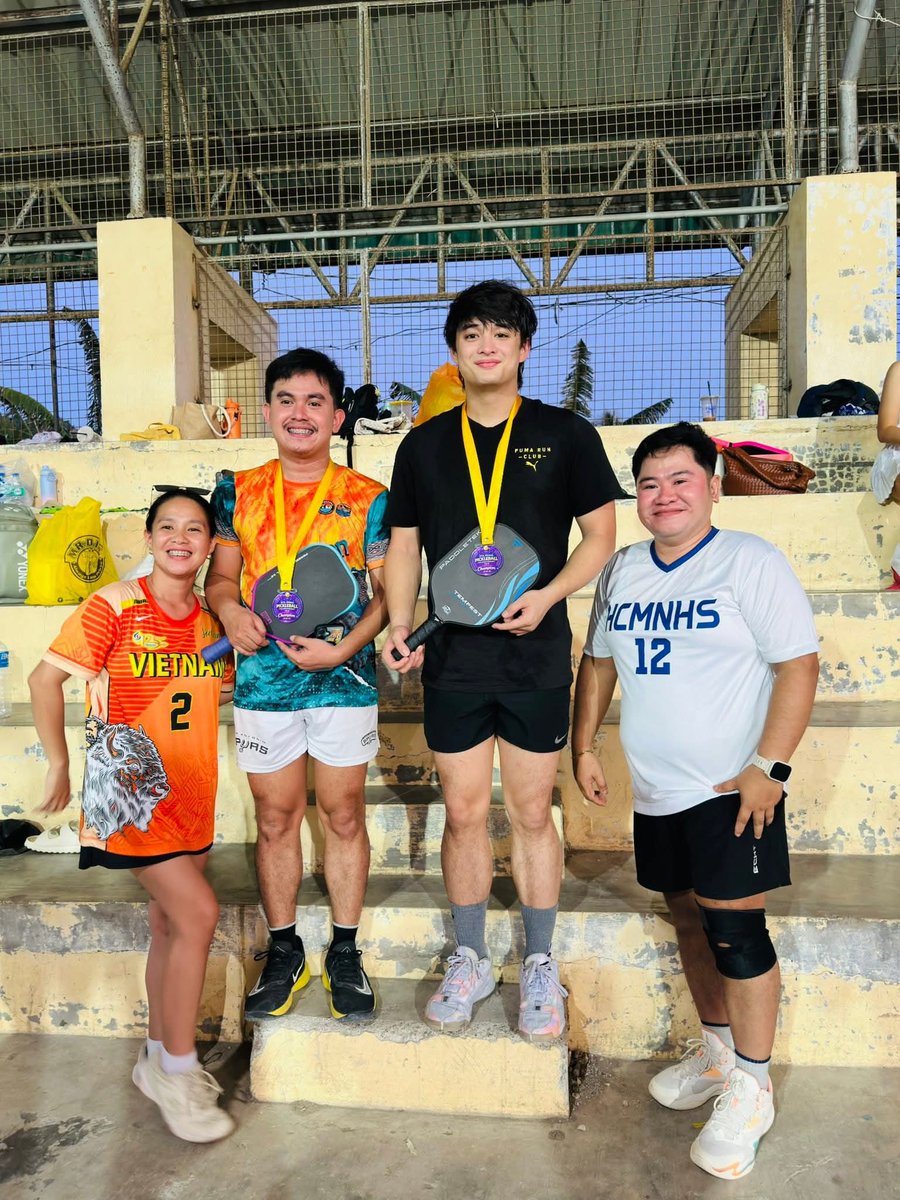 nayo 💫 tweet media