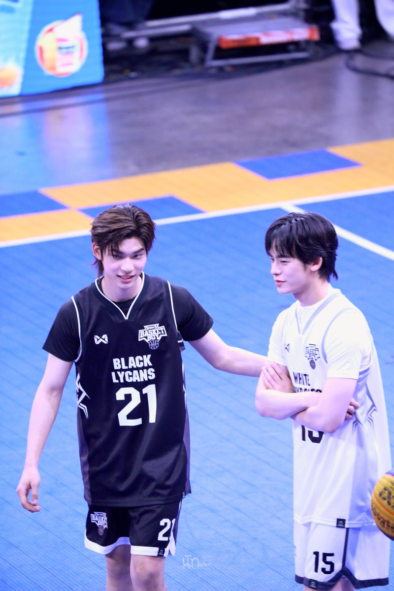 นัทไม่ใช่แนท 🌻🌈 tweet media