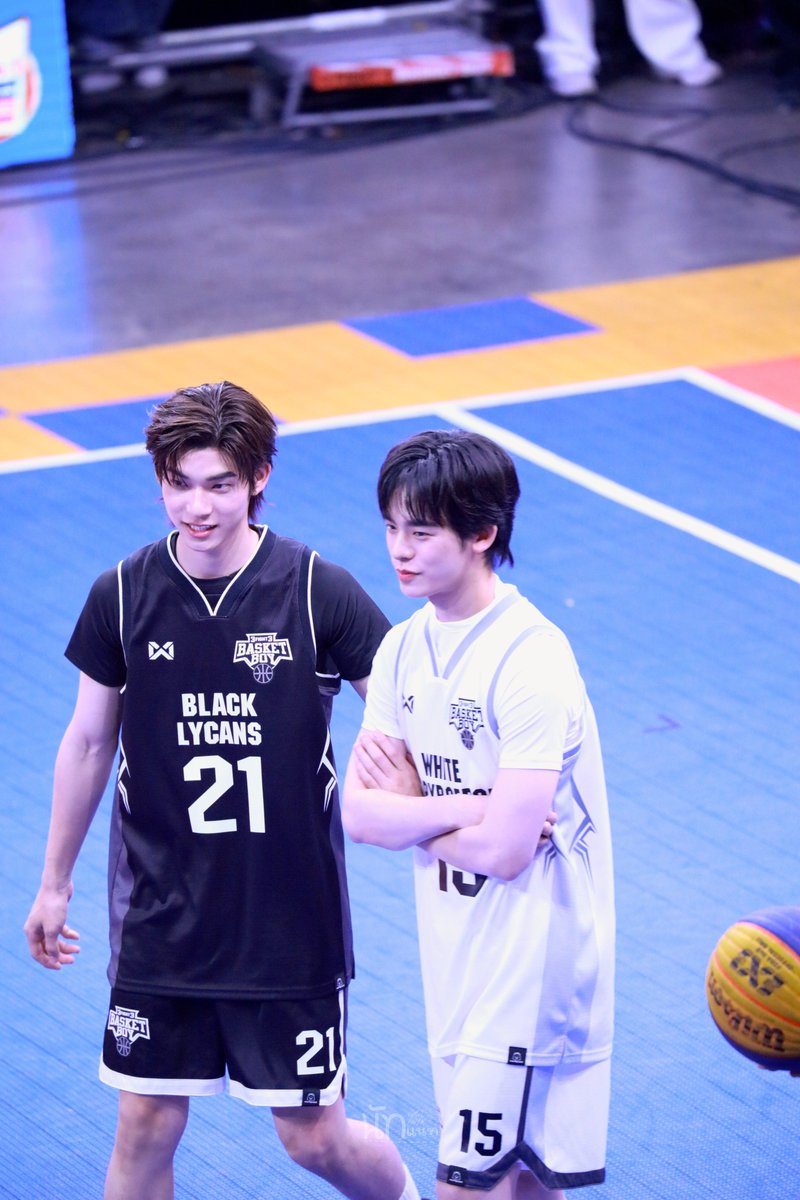 นัทไม่ใช่แนท 🌻🌈 tweet media