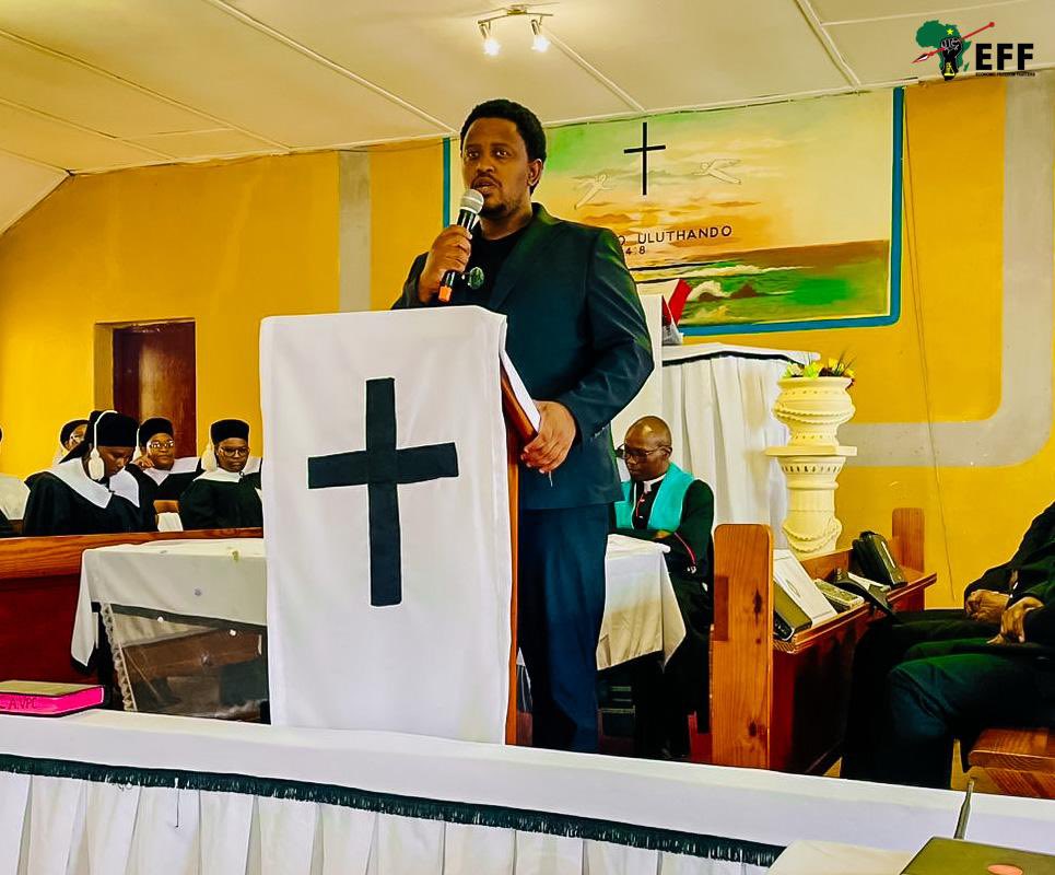 Sinawo Thambo tweet media