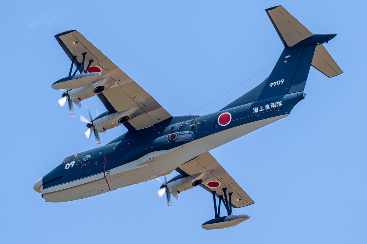 カリス(は花粉症?) tweet media