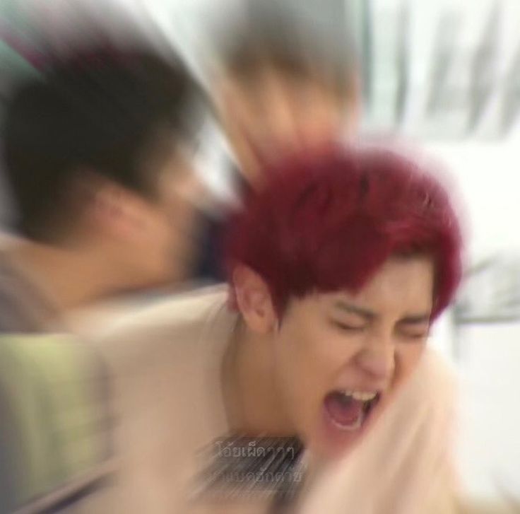 pexolaris's tweet photo. Been listening to EXO for 13 years.. half a million minutes overall from group stream to solos. I know which voice belongs to whom. THAT was Baekhyun in the background!!!!! https://t.co/cFfVQ1JHty