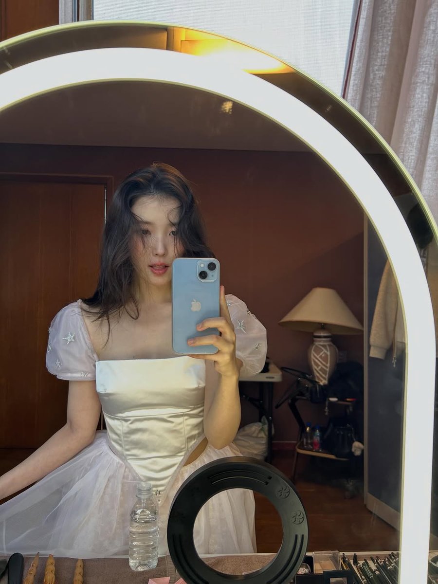 𝘧𝘪𝘳𝘦𝘧𝘭𝘺 tweet media