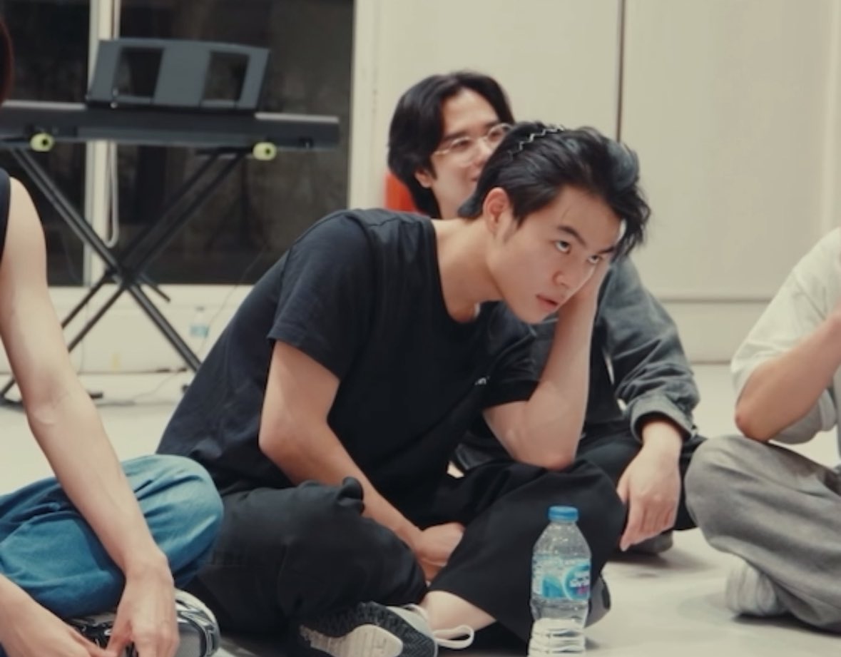 ออเร้นจี๊ด ft.MARCKRIS🎈 tweet media