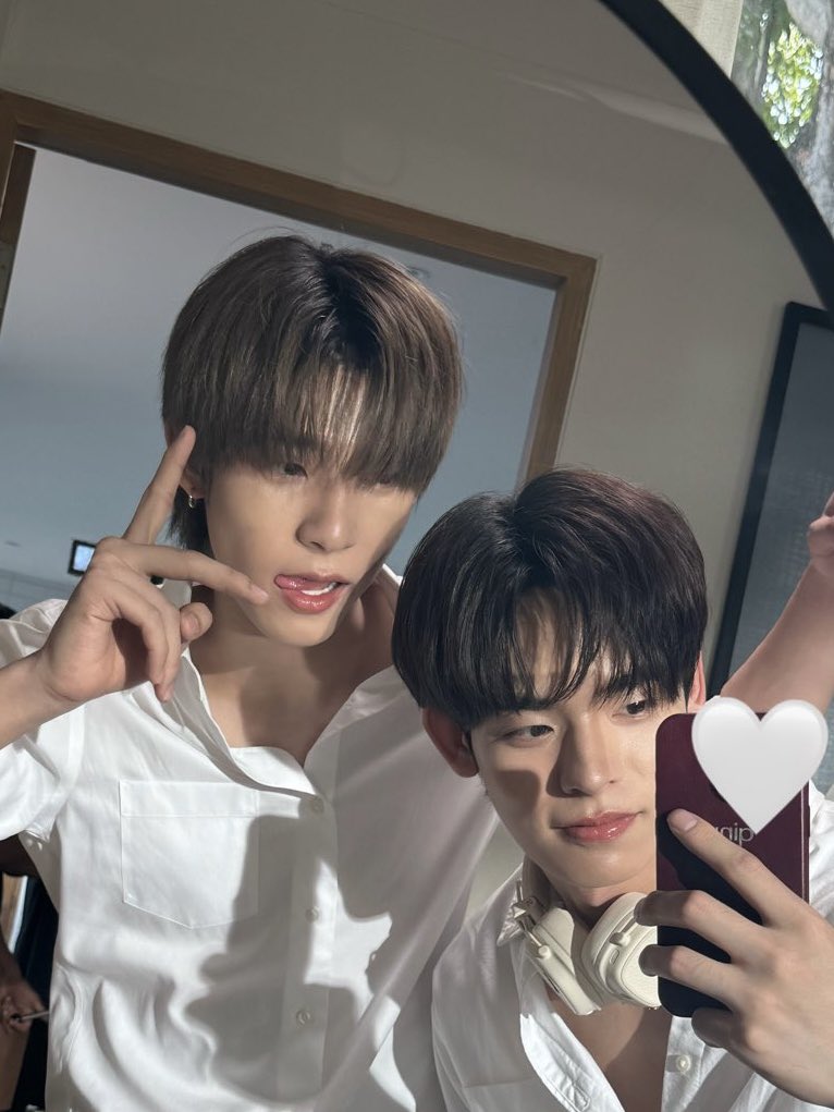 rai 🐾 tweet media