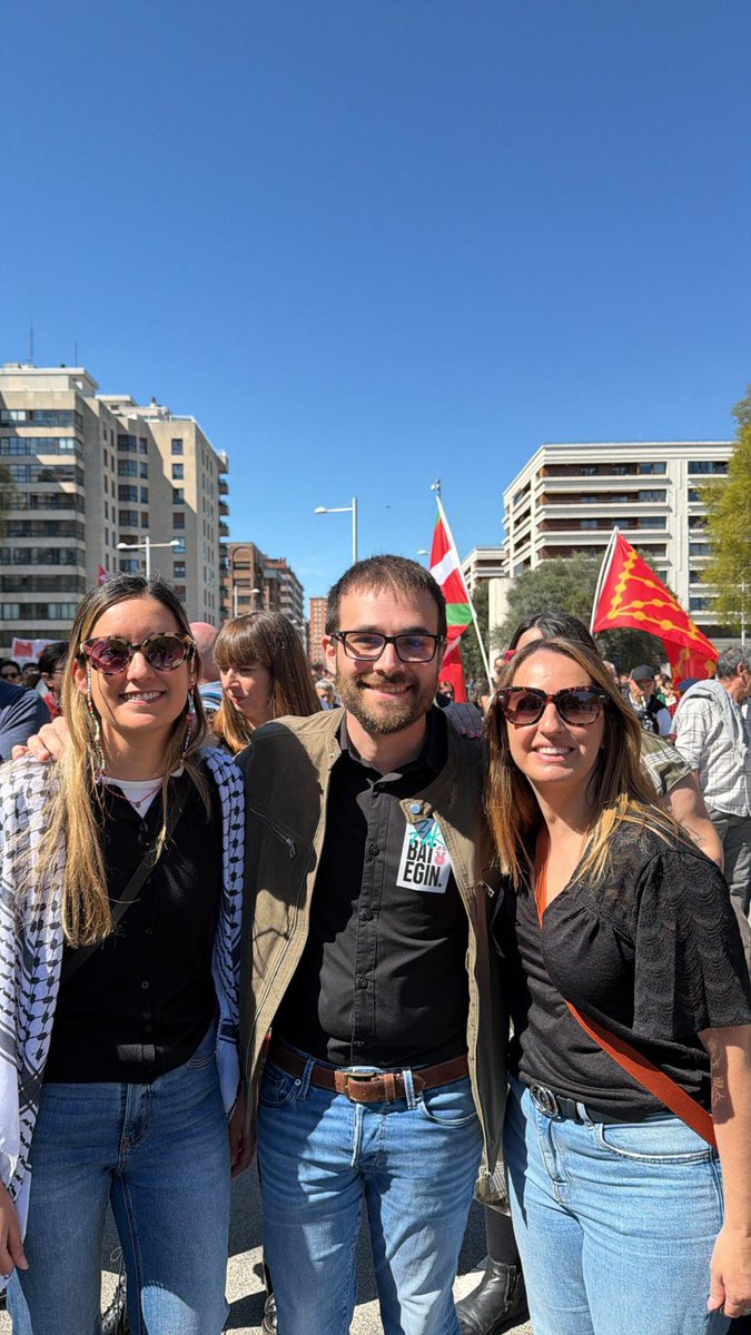 Esquerra International tweet media