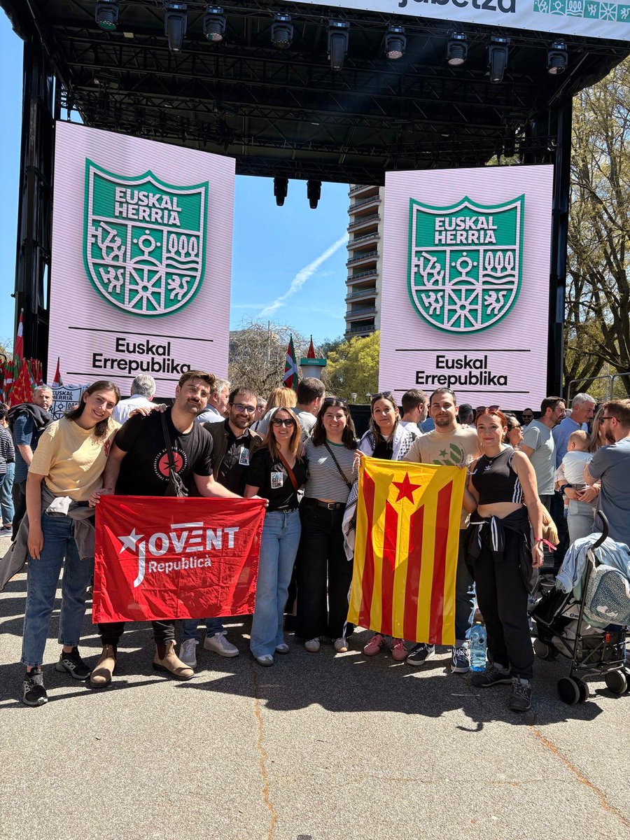 Esquerra International tweet media