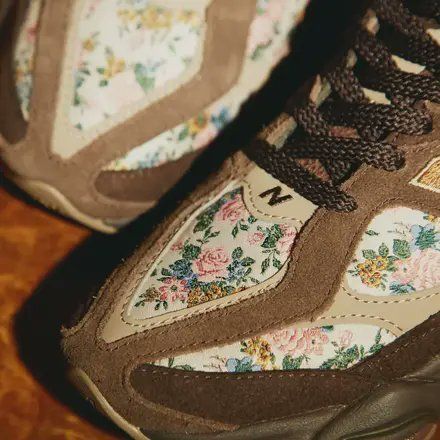 SneakerAlertHD's tweet photo. atmos pink x New Balance 9060 (2025) 🤎💐 https://t.co/DC0jWnv7yQ