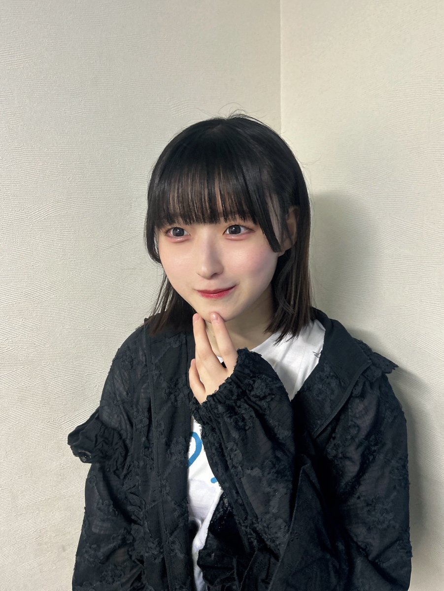 颯 詩音 tweet media