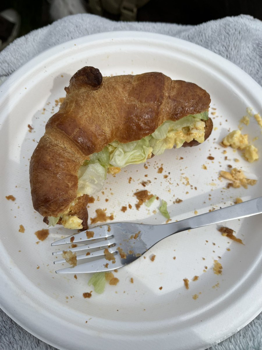 august 𖦹 tweet media