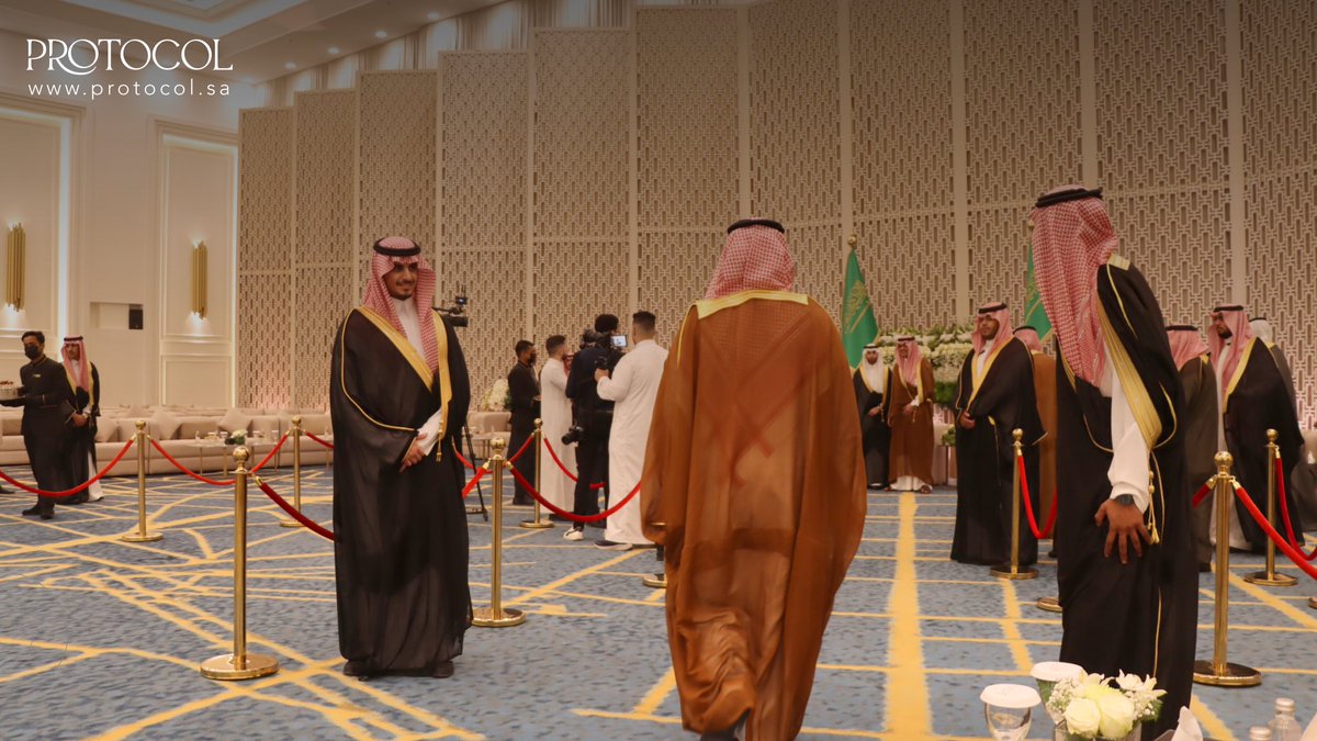 Protocol tweet media