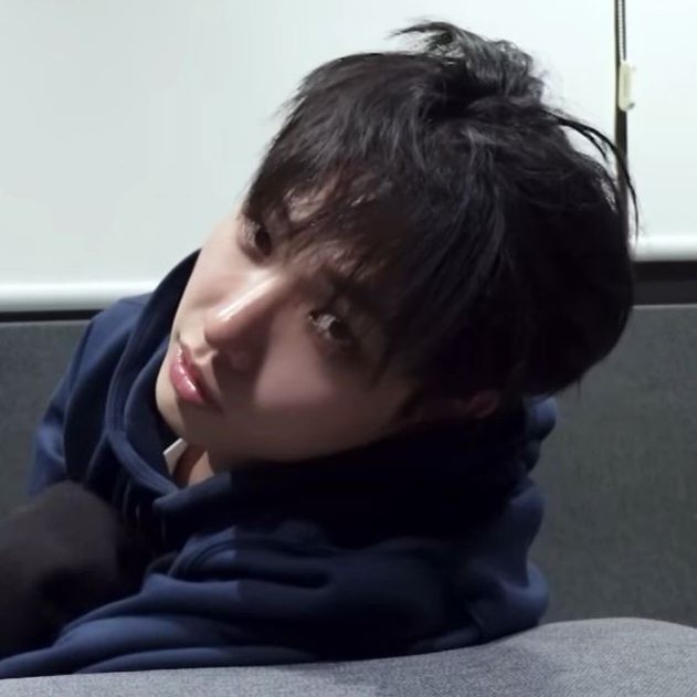 펑 tweet media