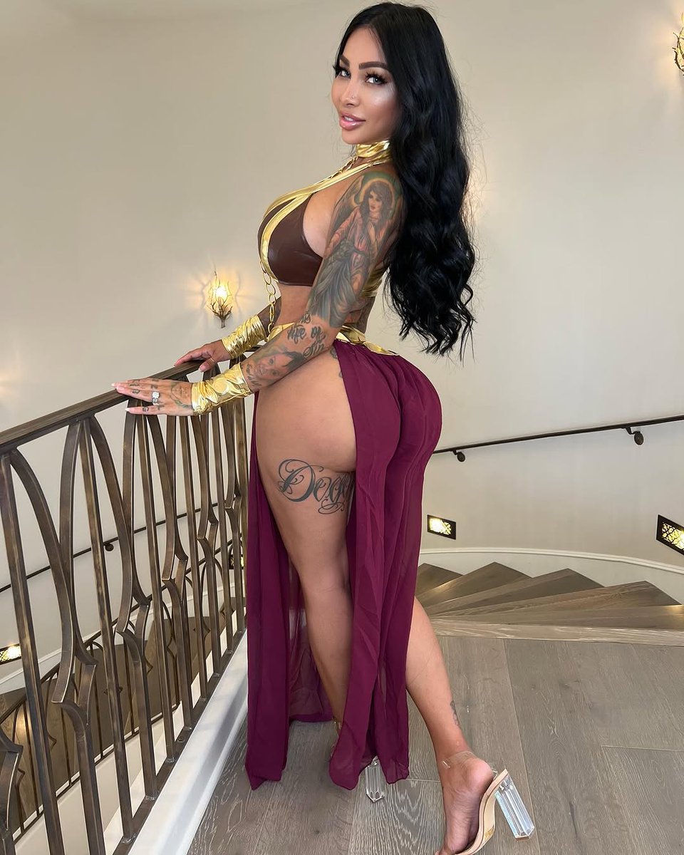 Brittanya Razavi tweet media