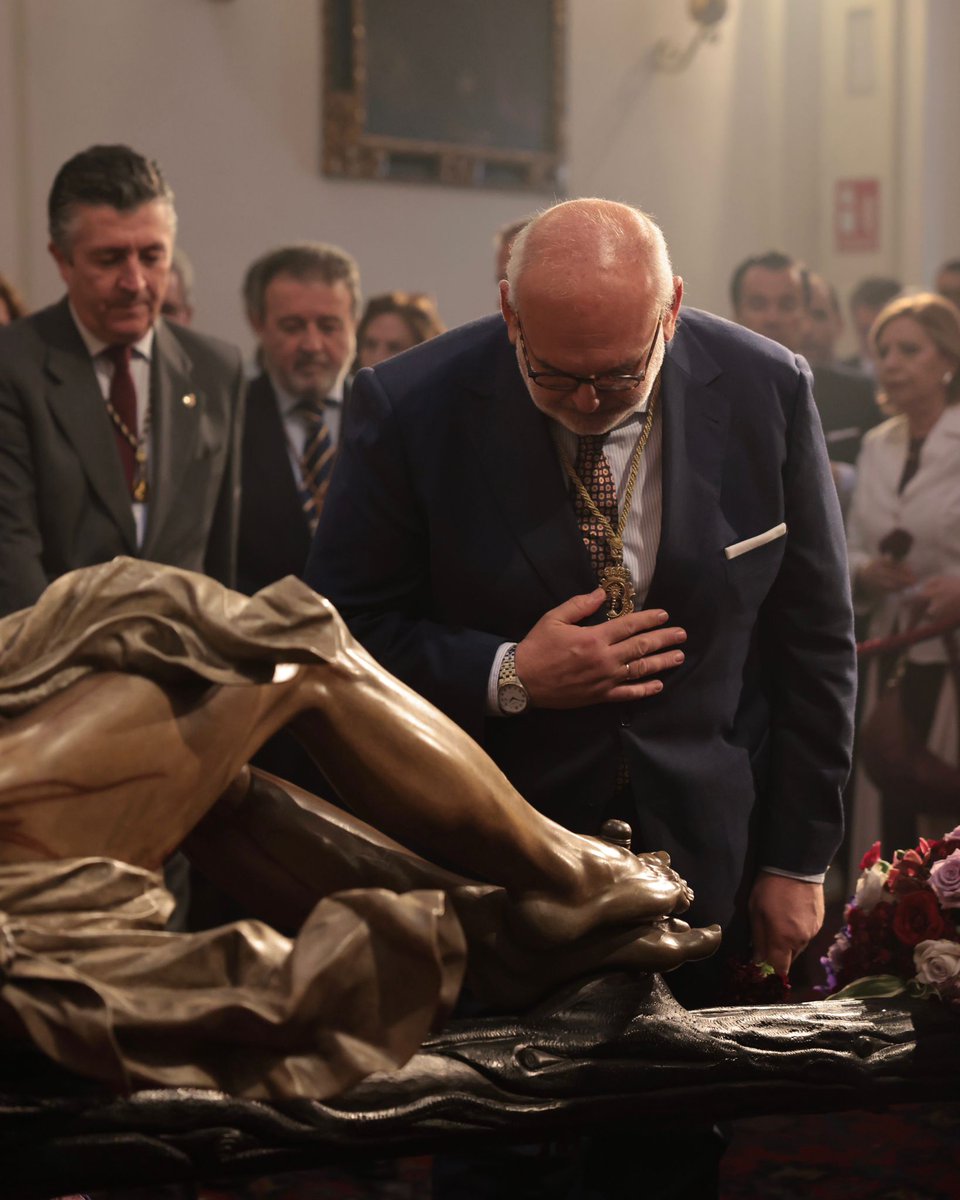 El Cachorro tweet media