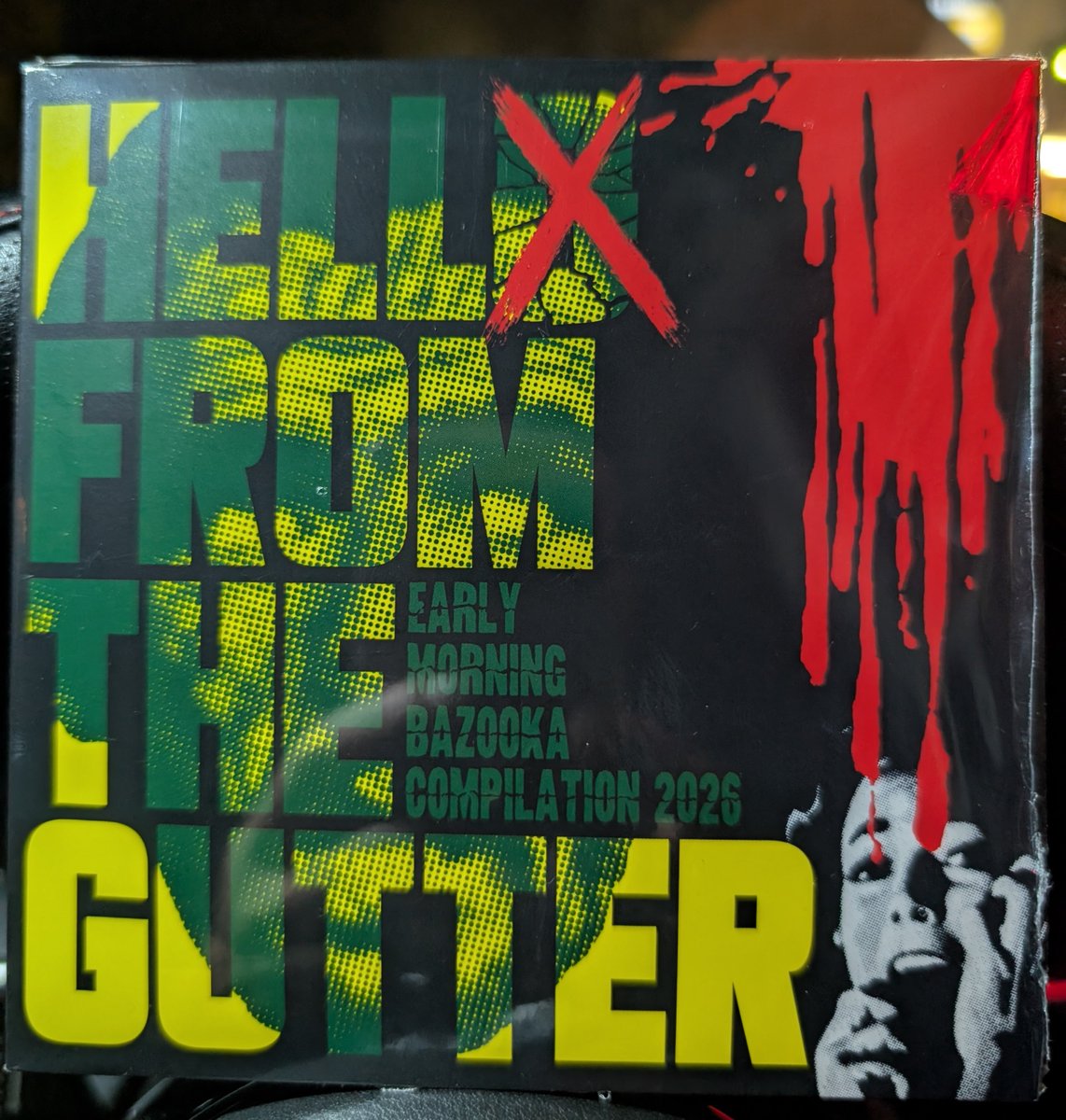 でぶ→METAL tweet media