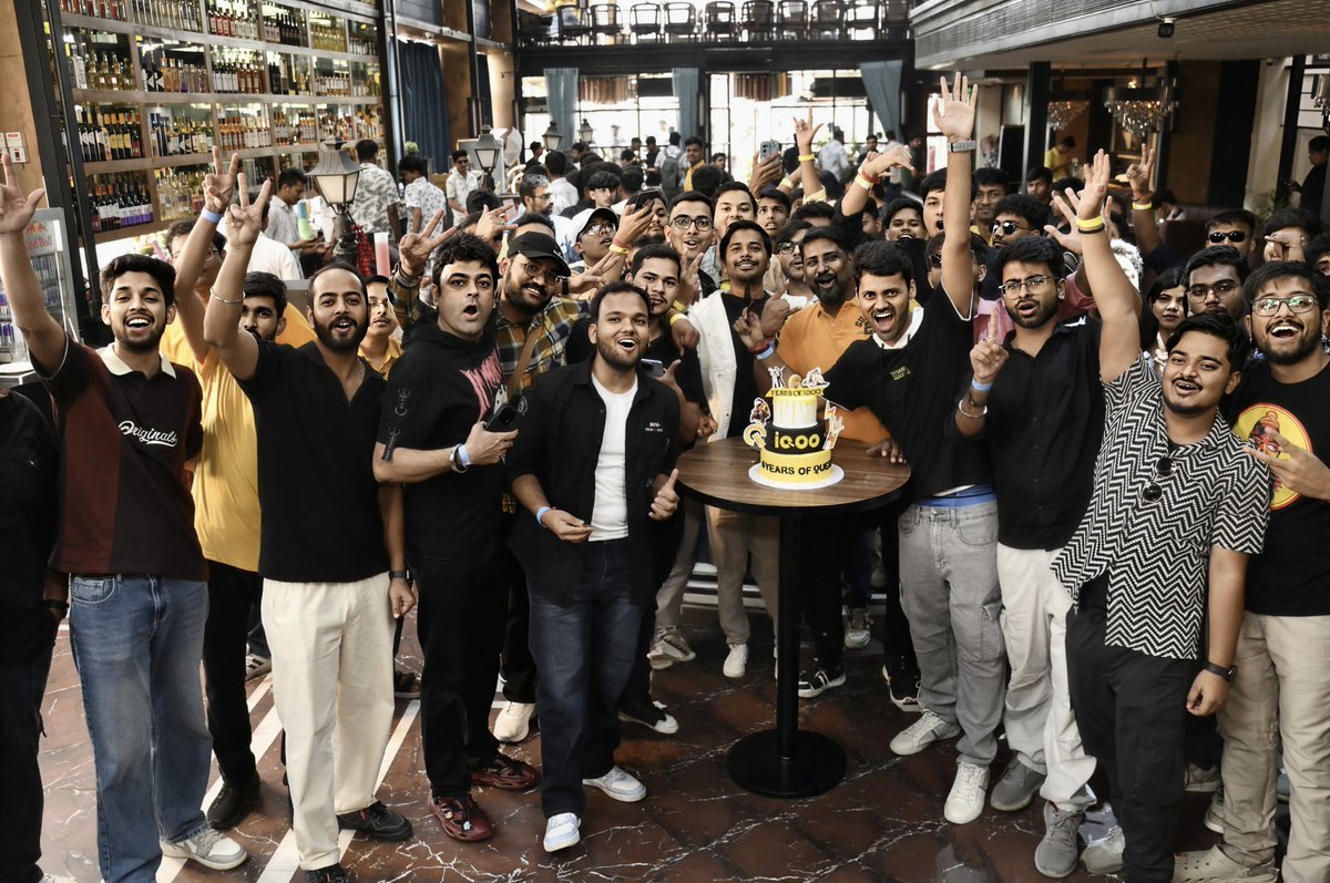 iQOO India tweet media