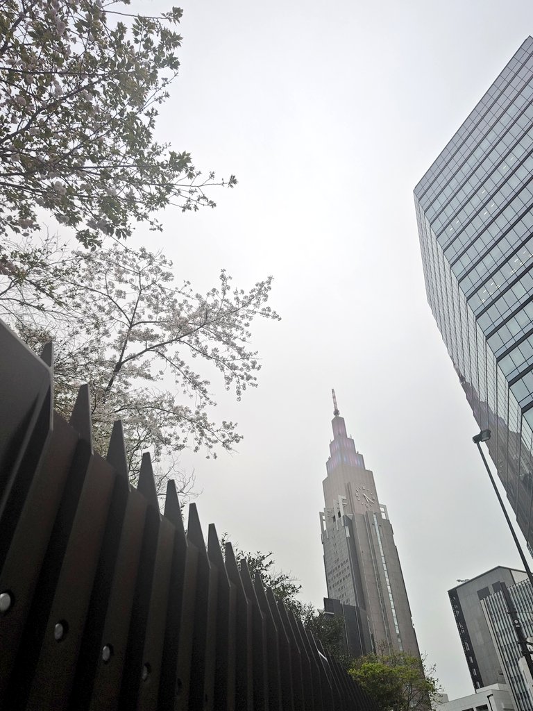 ミルクボーイ内海 tweet media