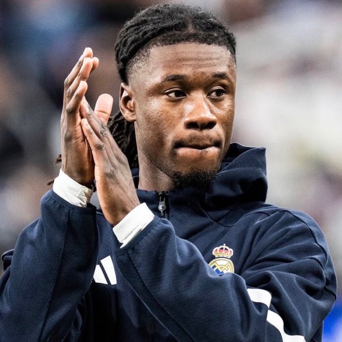 thomasalencr's tweet image. O Real Madrid está agora aberto a negociar Eduardo Camavinga neste verão.

O Manchester United está entre os clubes que monitoram de perto a situação.

Informação da @SkySports.