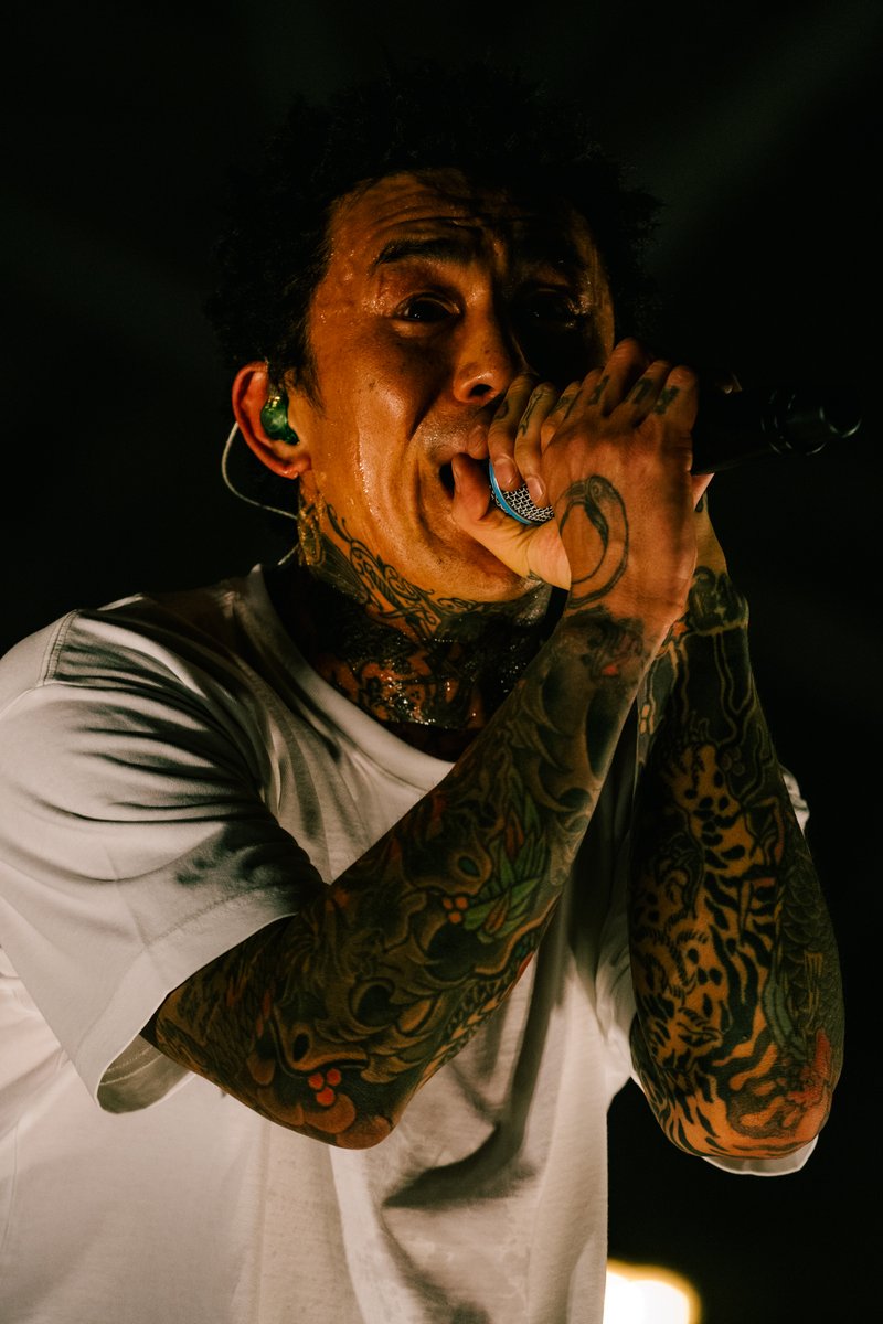 POP YOURS tweet media