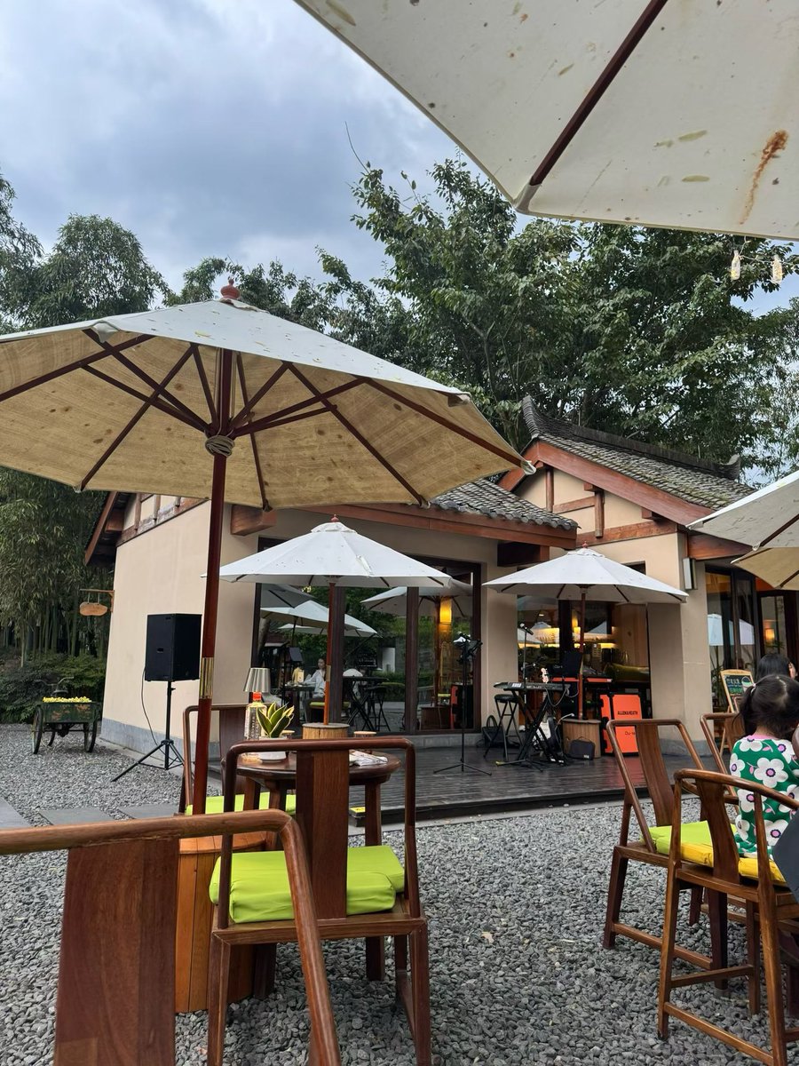 @奔波而霸 tweet media