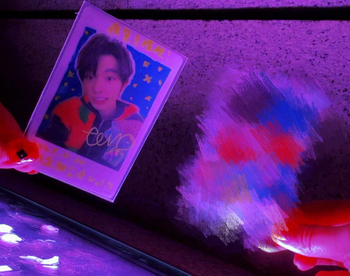 あるく(もにか) tweet media