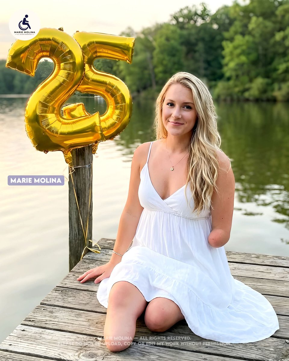 mariaart55's tweet image. I'm turning 25 today! 🎂🎊 Happy Birthday to me! 🎉