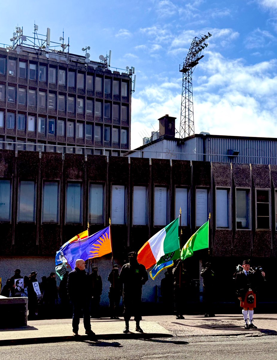 Daniel Lambert tweet media