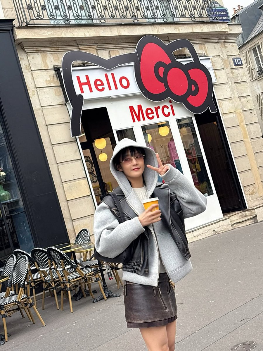 MINNIE NOTE tweet media