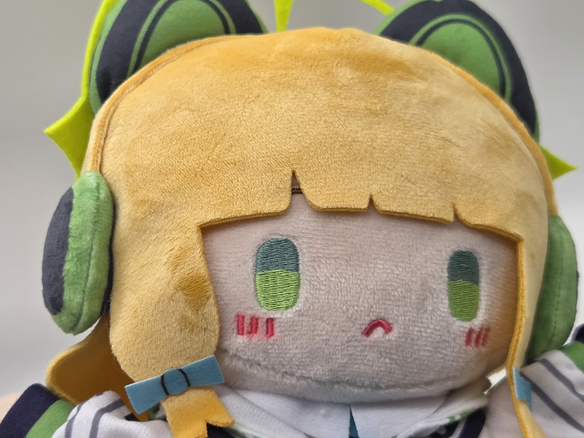 ブルアカ　ゲーム開発部　モモイ　ミドリ　パペット　ぬいぐるみ　中国限定 パンパカパーン！『ブルアカ』ゲーム開発部の「ちょこぷに」ぬいぐるみ