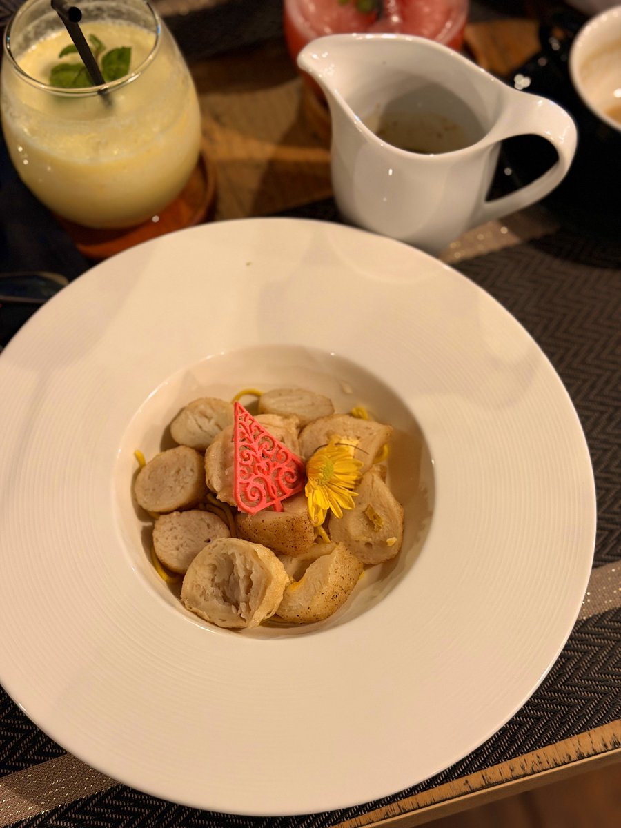 vinssey. tweet media