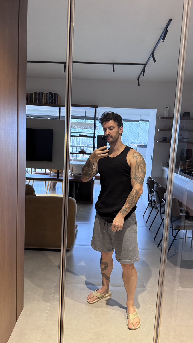 C4STANHEIRA tweet media