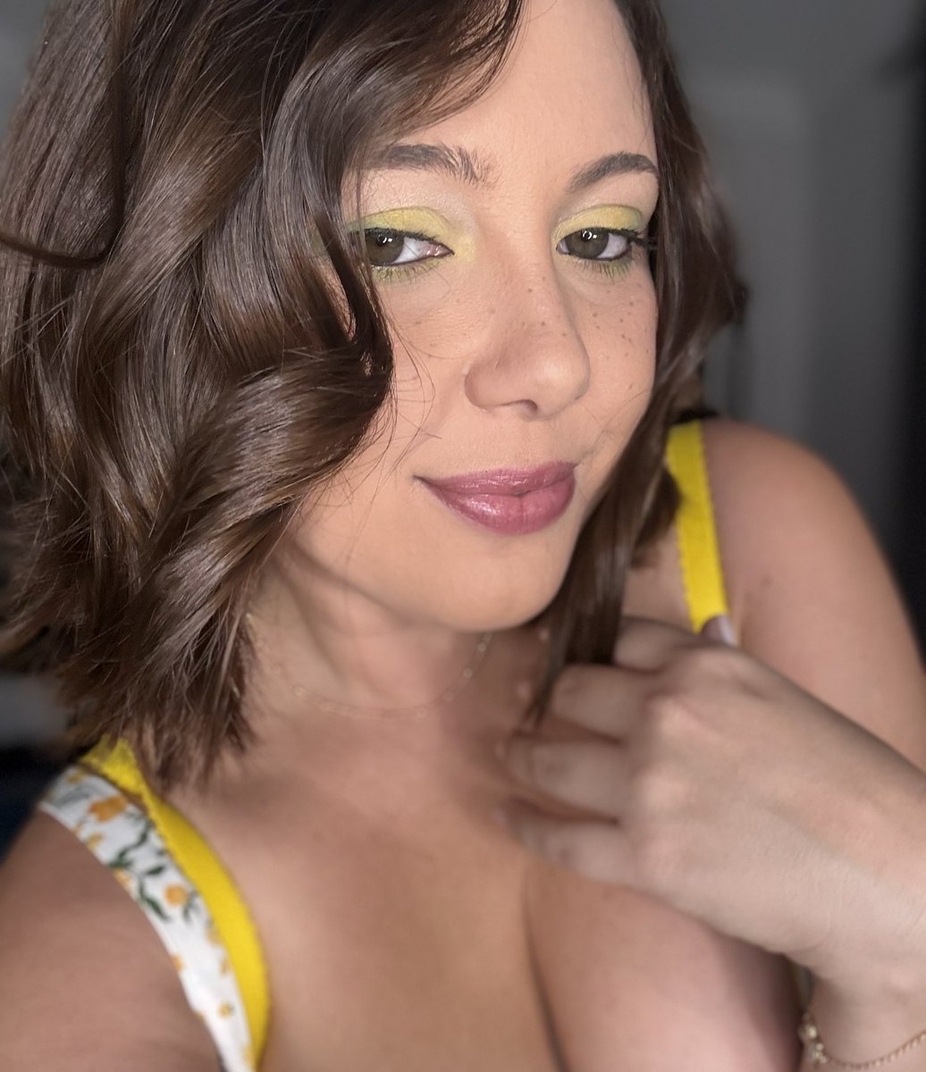 Danay tweet media