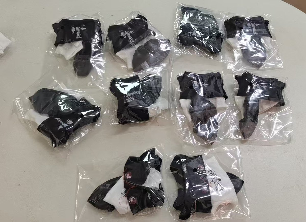 Letsloveshoppe ♡ | PESO 🔁 RMB tweet media