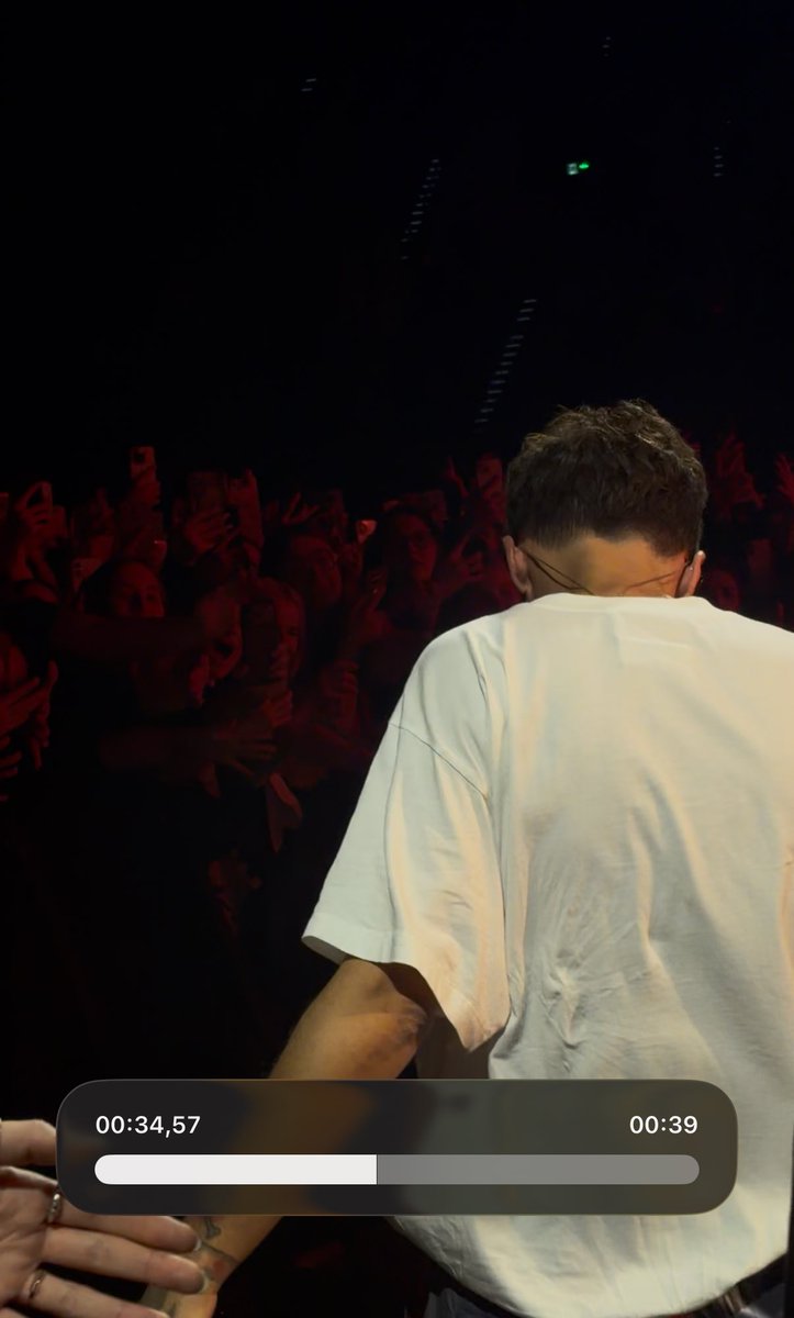 blanka ౨ৎ will see harry tweet media