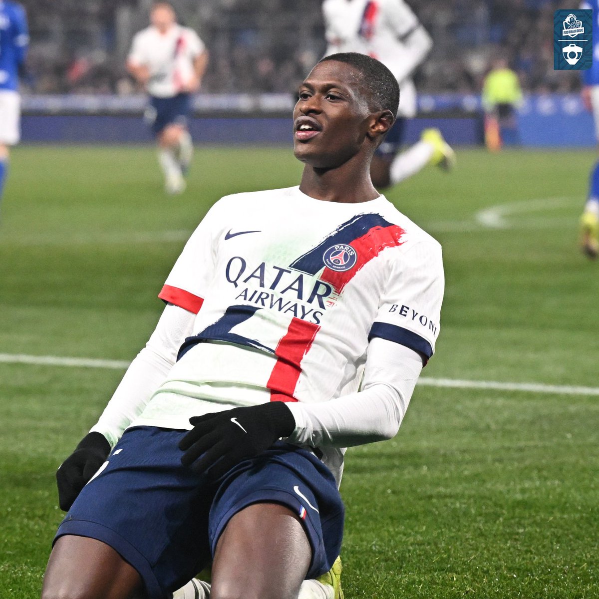 Footballogue tweet media